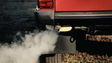 Efectul benefic al crizei: Scadere record a emisiilor de CO2 pe soselele din Europa