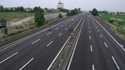 Boc a mai inaugurat 10 km din Autostrada Transilvania