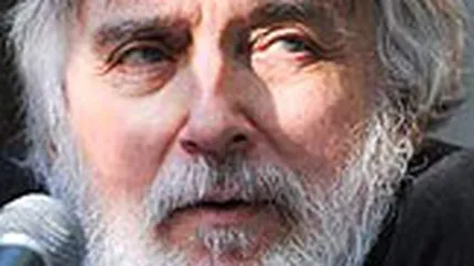 Cartile lui Adrian Paunescu, epuizate din librarii