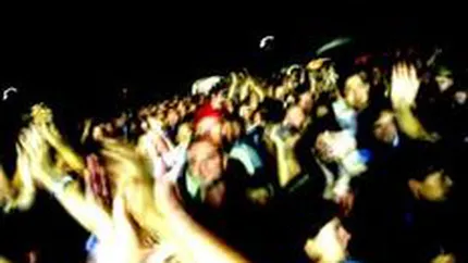 Afla cat castiga unii artisti romani de Revelion