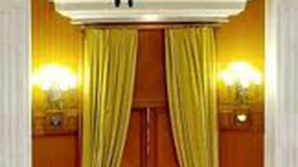 Saltul de la balconul Parlamentului a facut inconjurul lumii