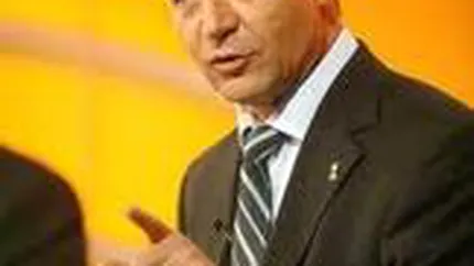 Basescu a discutat cu Oprea si Boc despre neafectarea pensiilor militare mai mici de 3.000 lei