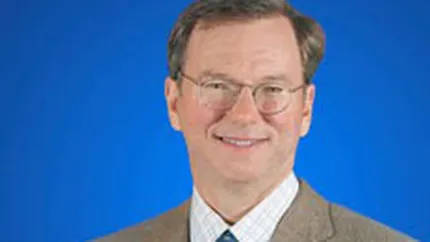 Eric Schmidt va vinde actiuni Google in valoare de 334 mil. $