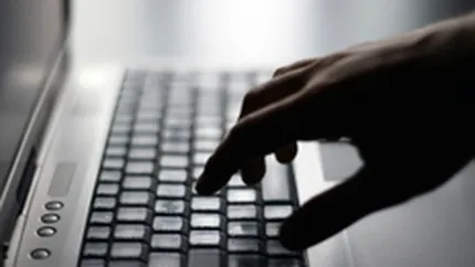 Procurorii DIICOT ancheteaza 26 de persoane, suspecte de fraude informatice