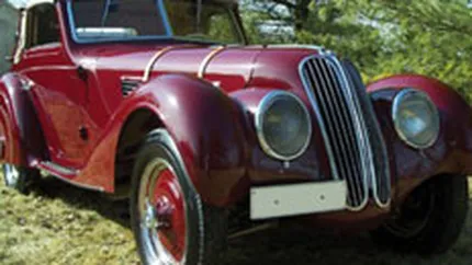 Top 10 cele mai scumpe masini de colectie vandute in 2010 (FOTO)