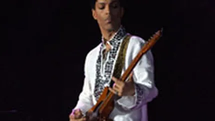 Cantaretul american Prince a donat peste 1 mil. $ unor organizatii din New York