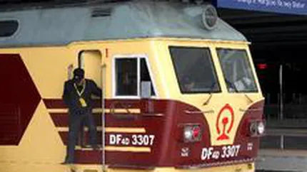 Chinezii au testat duminica cea mai rapida linie de cale ferata din lume. Vezi cum arata