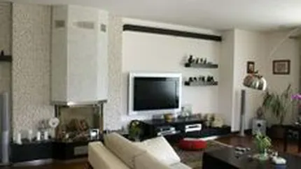 Scaderea preturilor ii determina pe straini sa cumpere locuintele de lux, in loc sa le inchirieze