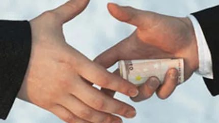 Seful Garzii Financiare da vina pe salariile mici pentru coruptia din institutie