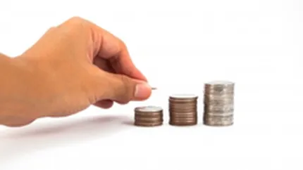 Cursul oficial a coborat joi aproape de 4,2 lei/euro