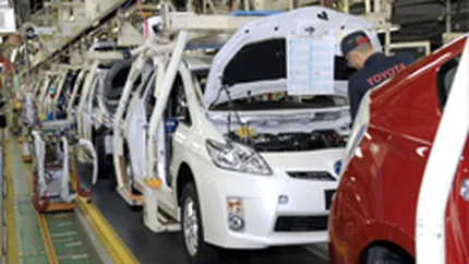 Toyota si Honda extind suspendarea productiei la fabricile din Japonia