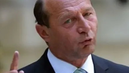 Basescu: La mijlocul lui 2012 probabil va incepe sa se simta cresterea economica in puterea de cumparare