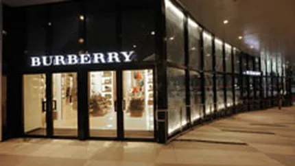 Pietele emergente au crescut profitul Burberry cu 40% in anul fiscal 2010-2011