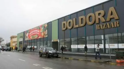 Supermarketul lui Gica Popescu se lanseaza cu promotii agresive la zahar si ulei