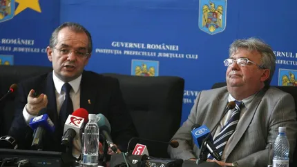 Prefectul de Cluj a adormit in timp ce vorbea Boc (FOTO)