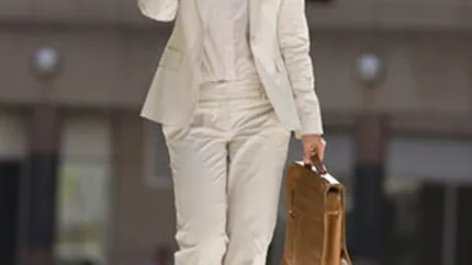 Femeile de afaceri din Romania cred ca pot sa imbine cariera cu viata personala. Jumatate declara ca au fost discriminate