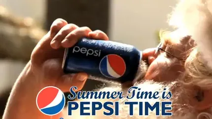 Pepsi ataca: Preia simbolurile Coca-Cola in noile reclame din SUA (VIDEO)