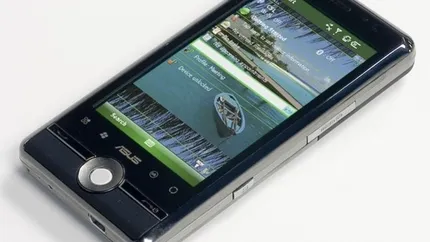 Vanzarile de telefoane au revenit pe plus, datorita smartphone-urilor