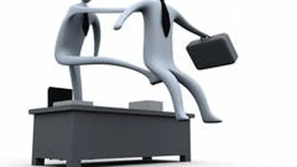 Concedierea prin telefon, arta sau lipsa de respect?