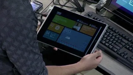 Intel a prezentat un Ultrabook ce ruleaza noul Windows 8 (video)