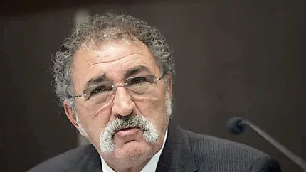 Tiriac: Romania nu va iesi din criza nici in 2012