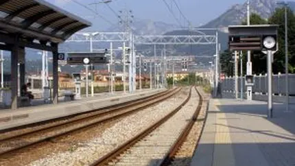 Agenda Guvern-FMI pentru companiile feroviare: Concedieri masive, zile fara plata si inchideri de linii