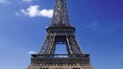 Fitch a retrogradat la negativ perspectiva Frantei