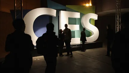 Record de participanti la CES 2012. Peste 150.000 de oameni s-au inghesuit sa vada ultimele gadget-uri