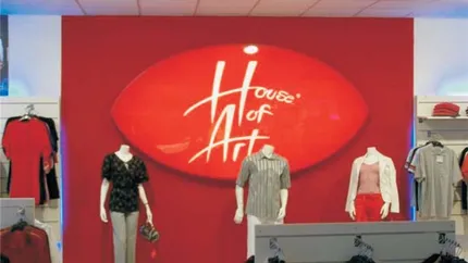 House of Art si Levis, oficial in insolventa