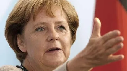 Incident la nivel inalt: Angela Merkel, victima unui chelner neindemanatic (VIDEO)