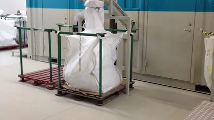 Investitie de peste 800.000 euro intr-o fabrica de reciclare a becurilor colectate din Romania si Ungaria