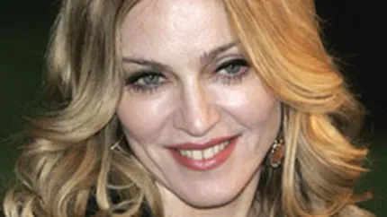 Madonna lanseaza o linie de pantofi