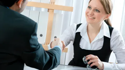 Facultate in Romania sau in strainatate? Cat de impresionati sunt angajatorii