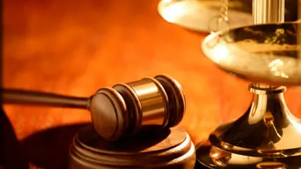 Institutii si companii de stat au cheltuit in 2009-2012 peste 33 mil. euro pentru avocati