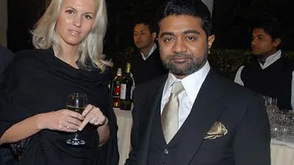 Omul de afaceri Abhishek Verma si sotia sa romanca au fost arestati in India