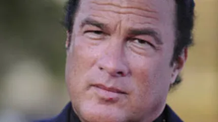 Cat datoreaza Steven Seagal fiscului american