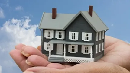 Numarul asigurarilor obligatorii de locuinte a scazut de 4 ori in august