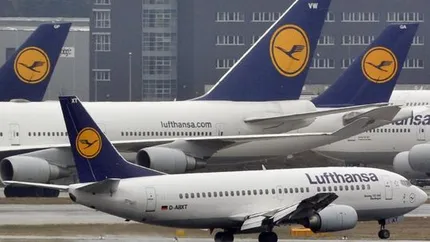 Angajatii Lufthansa, din nou in greva. Jumatate dintre zborurile companiei vor fi anulate vineri