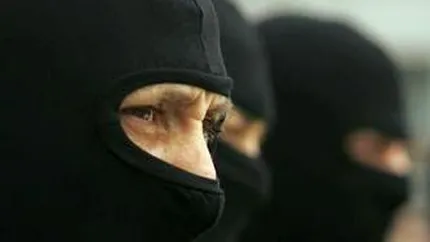 15 persoane sunt cercetate pentru contrabada si spalare de bani in valoare de 750.000 euro