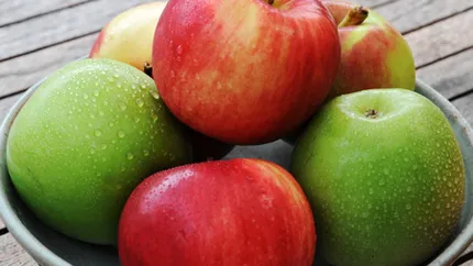 Elevii vor primi si in acest an mere gratis in scoli, in valoare totala de 13 mil. euro