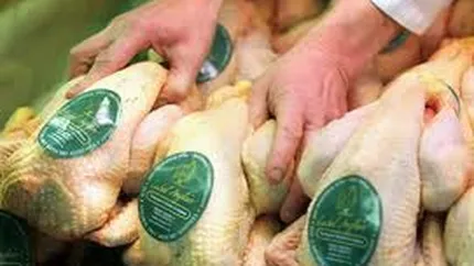 Carnea de pasare din magazine s-ar putea scumpi cu 15% pana la sfarsitul anului