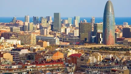 Ratingul de credit al Spaniei a coborat cu un nivel deasupra categoriei junk