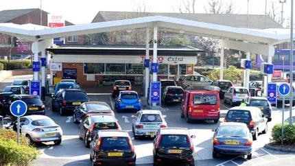 Criza benzinei se agraveaza in SUA: Carburantii vor fi rationalizati in New Jersey