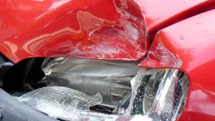 Mai multe masini nu inseamna mai multe accidente. Cum a evoluat siguranta auto