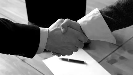 Si totusi, unii cresc pe timp de criza. Ce fac diferit companiile performante?