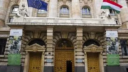 Unele banci straine s-ar putea retrage din Ungaria. Care este motivul