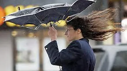 Cod galben si cod portocaliu de vant puternic. Ce judete sunt vizate