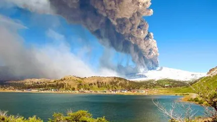 Alerta in Argentina si Chile: Vulcanul Copahue, in pragul unei eruptii majore