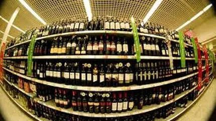 Craciunul, in cifre: Romanii beau milioane de litri de vin