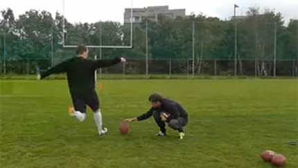 Efectul YouTube: Un video viral i-a adus unui norvegian o proba la o echipa din NFL